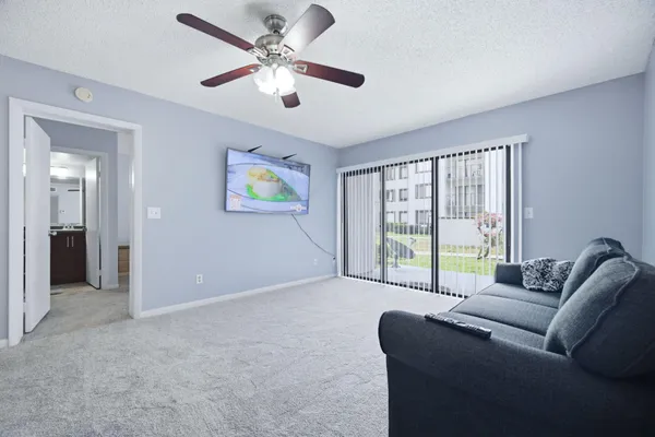 $2,375 | 9244 West Atlantic Boulevard, Unit 1214, Coral Springs, FL 33071