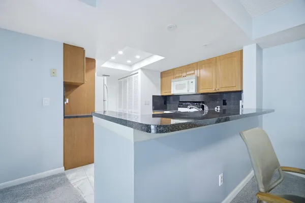 $2,375 | 9244 West Atlantic Boulevard, Unit 1214, Coral Springs, FL 33071