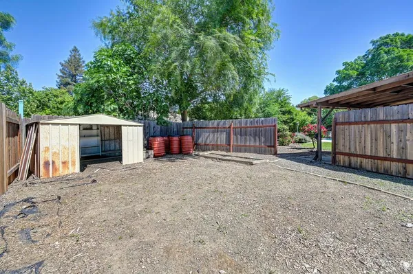 $799,000 | 1133 Auburn Drive, Davis, CA 95616
