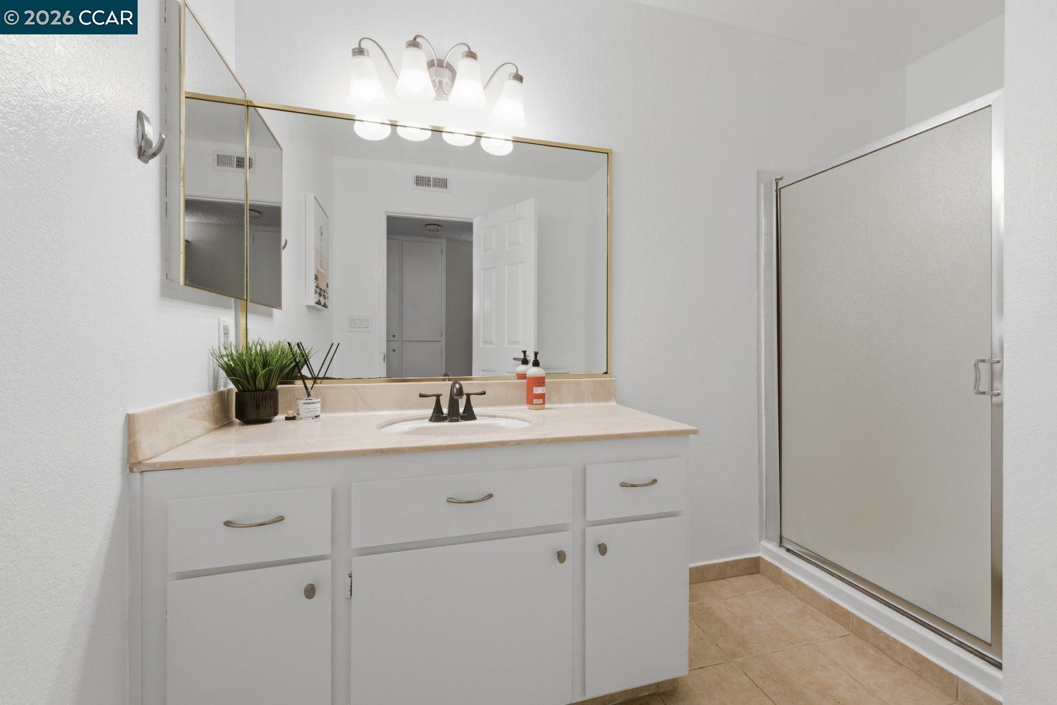 2121 Vale Road, Unit 318 San Pablo, CA 94806 - Photo 20 of 51