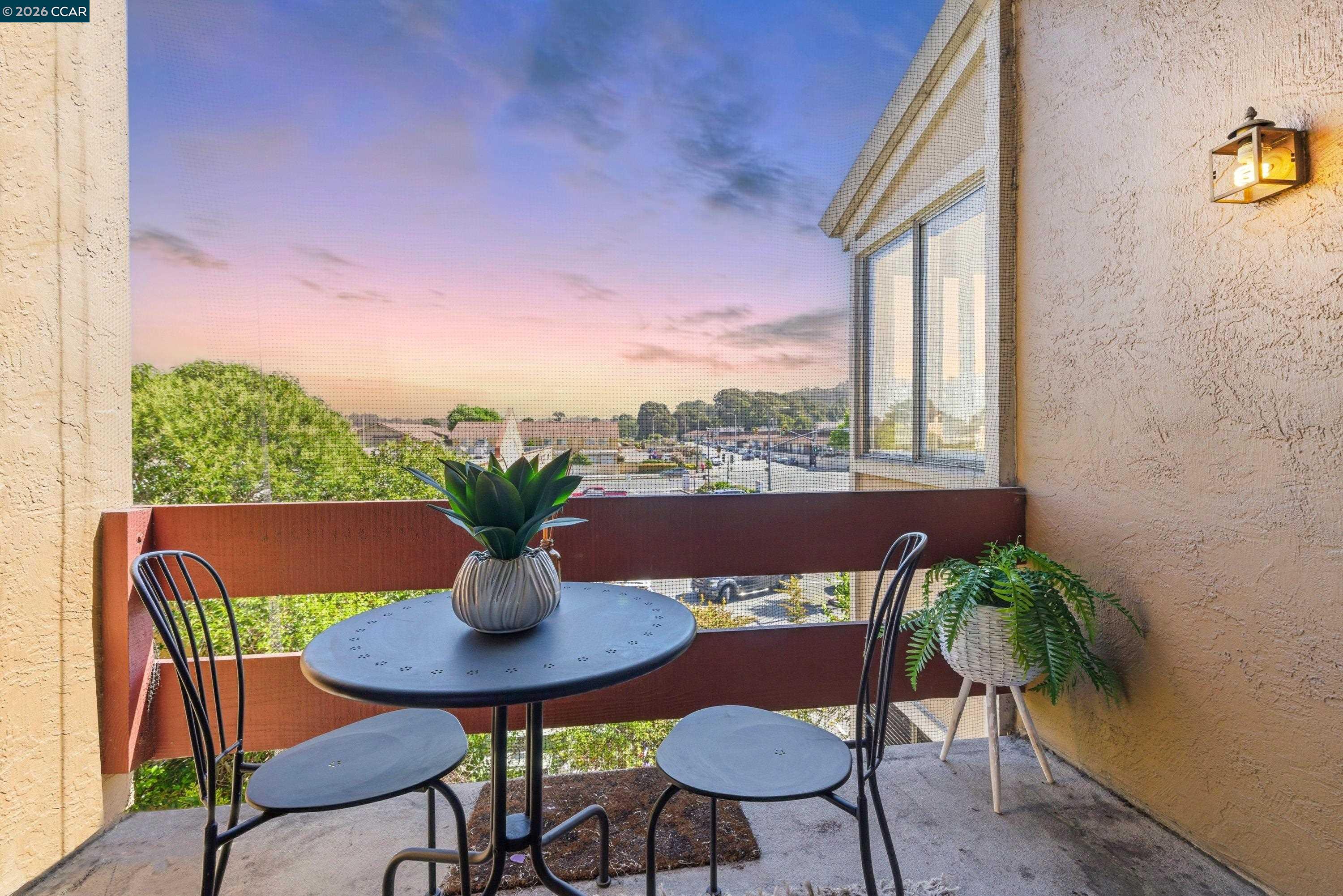 2121 Vale Road, Unit 318 San Pablo, CA 94806 - Photo 24 of 51 Photo has been digitally altered.