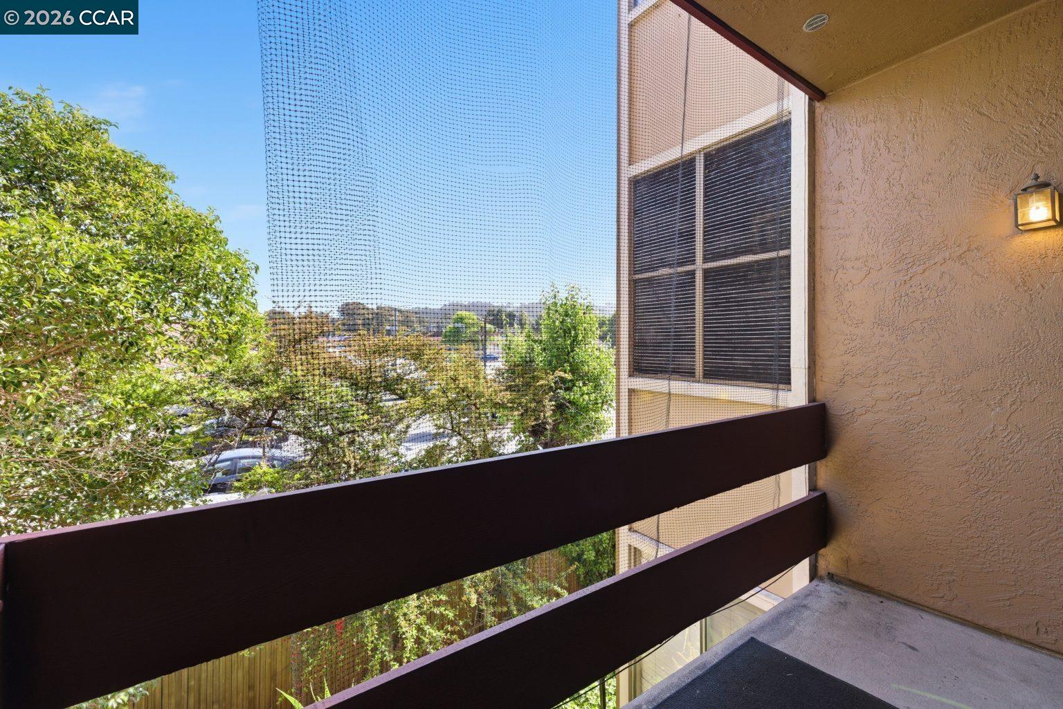 2121 Vale Road, Unit 318 San Pablo, CA 94806 - Photo 34 of 51