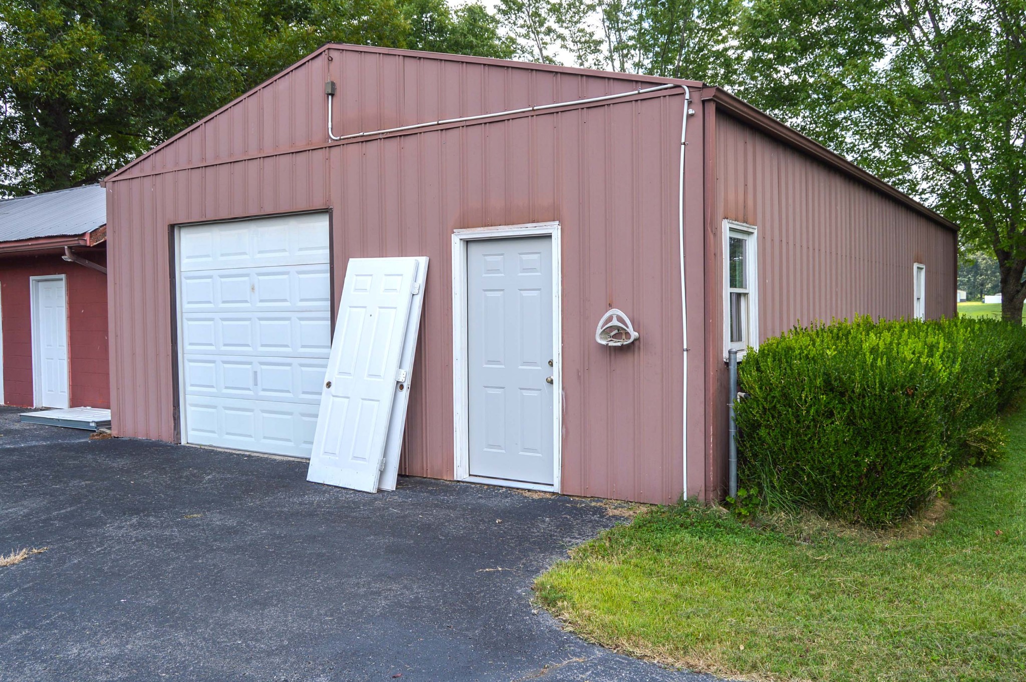 2970 Rutledge Falls Road Tullahoma, TN 37388 - Photo 13 of 18 Gallery Image 13