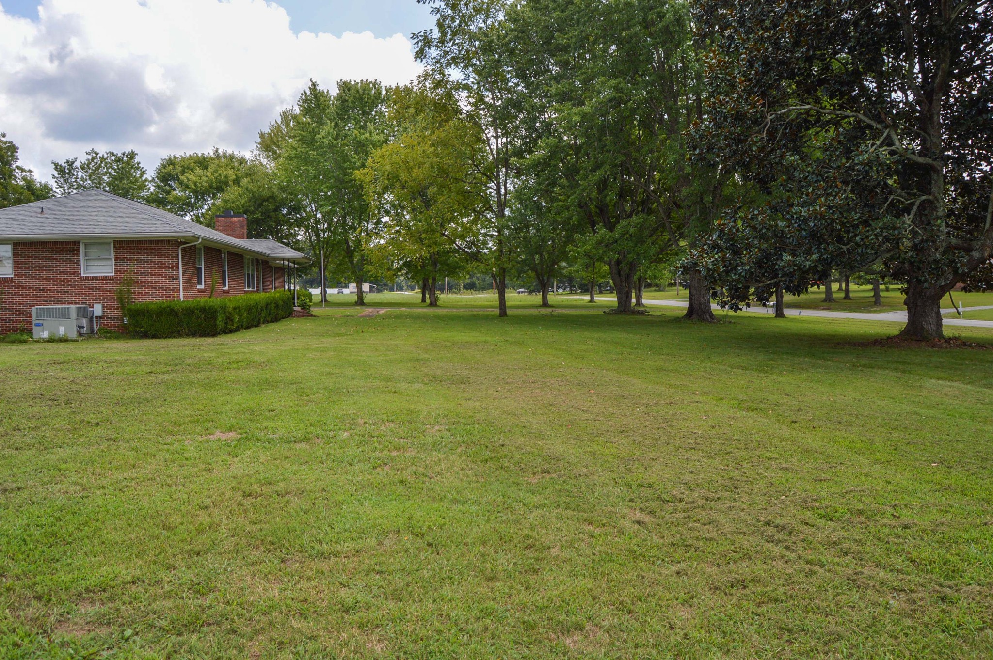 2970 Rutledge Falls Road Tullahoma, TN 37388 - Photo 6 of 18 Gallery Image 6