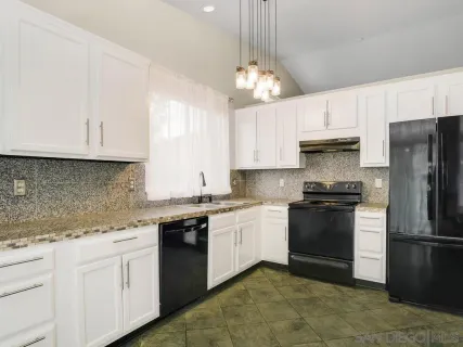 $649,000 | 32453 Enriqueta Circle, Temecula, CA 92592