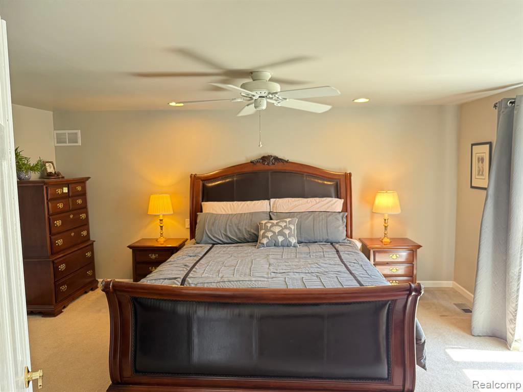 1382 Springwood Lane Rochester Hills, MI 48309 - Photo 19 of 51