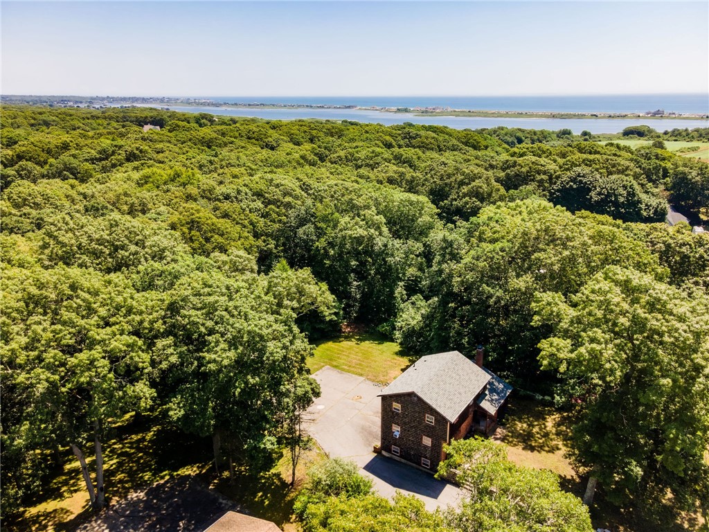 121 Winnapaug Road Westerly, RI 02891 - Photo 3 of 48