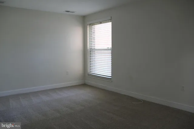 $2,250 | 3360 Woodburn Road, Unit 23, Annandale, VA 22003