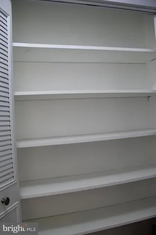 $2,250 | 3360 Woodburn Road, Unit 23, Annandale, VA 22003