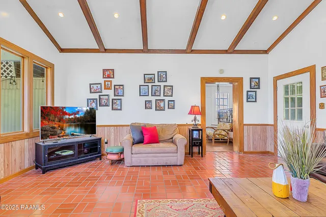 $159,000 | 141 Martin Hebert Street, Lake Charles, LA 70607