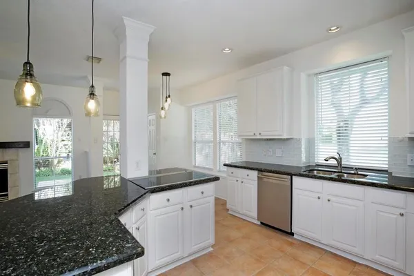 $3,645 | 6902 Afton Woods Drive, Houston, TX 77055