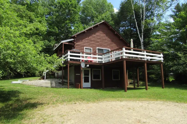 $575,000 | 21 Madison Drive, Haverhill, NH 03785