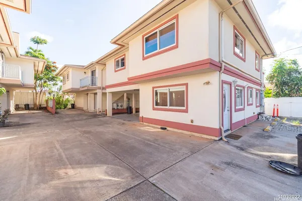 $2,550 | 30 Koele Way, Unit D2, Wahiawa, HI 96786
