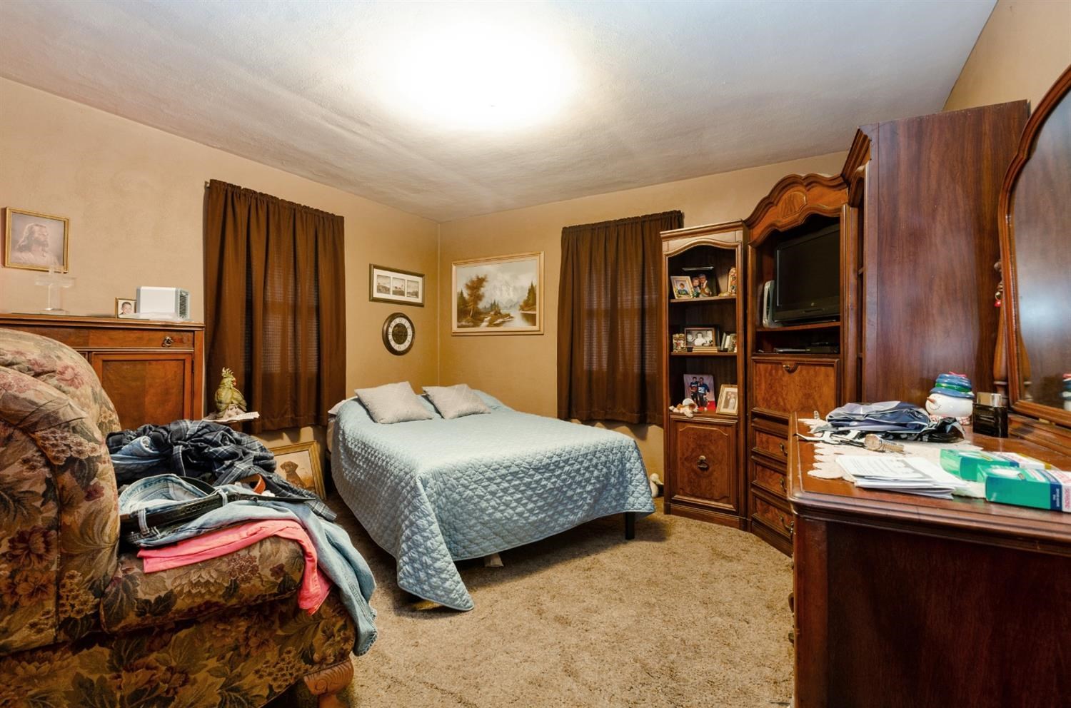 860 North Jay Avenue Griffith, IN 46319 - Photo 5 of 10 1500x992