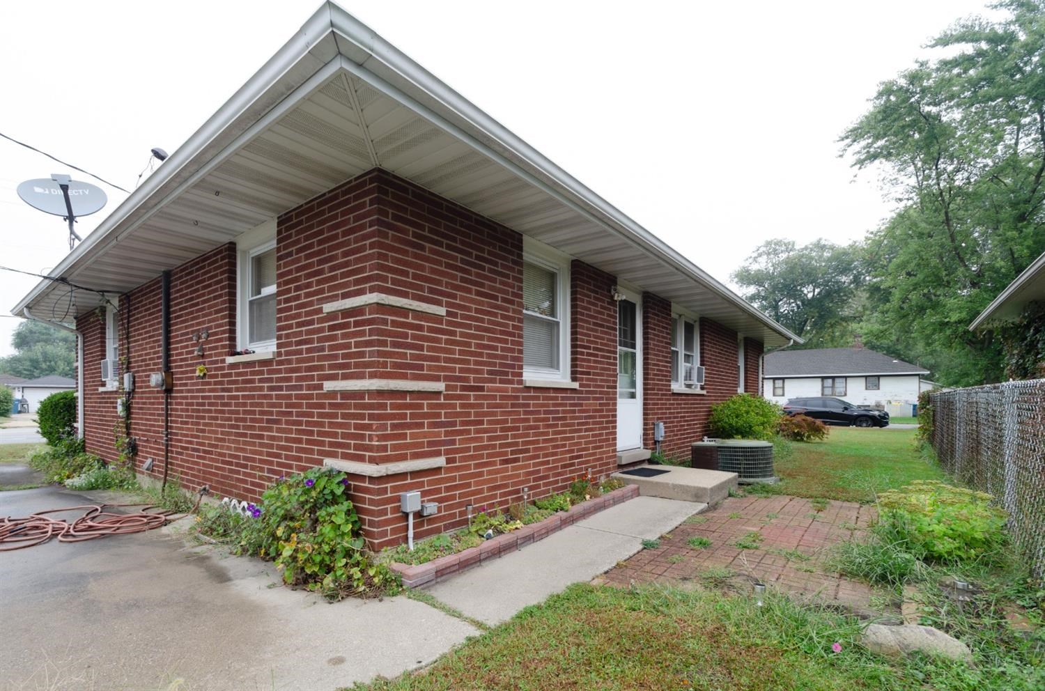 860 North Jay Avenue Griffith, IN 46319 - Photo 9 of 10 1500x992