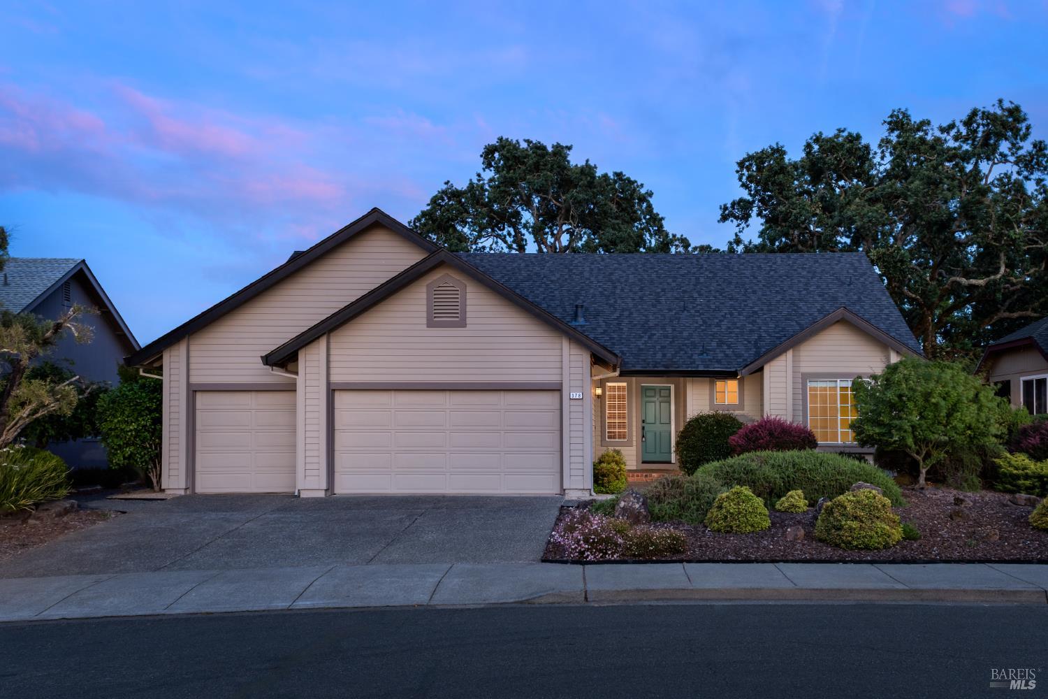 378 Miramonte Place Santa Rosa, CA 95409 - Photo 1 of 1 Gallery Image 1