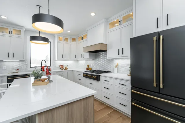 $1,320,000 | 2643 Timber Oaks Road Southwest, Rochester, MN 55902