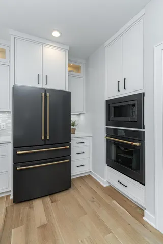 $1,320,000 | 2643 Timber Oaks Road Southwest, Rochester, MN 55902