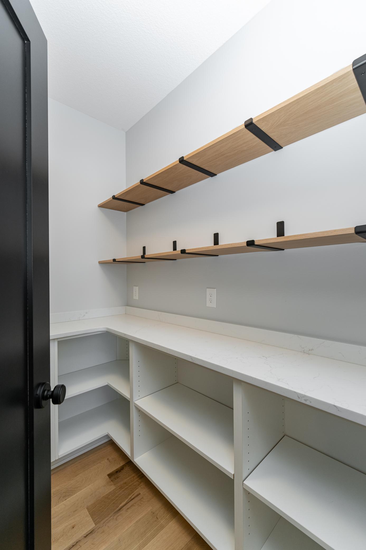 2643 Timber Oaks Road Southwest Rochester, MN 55902 - Photo 17 of 47