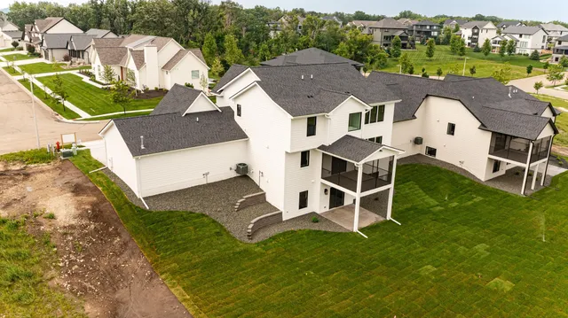 $1,320,000 | 2643 Timber Oaks Road Southwest, Rochester, MN 55902