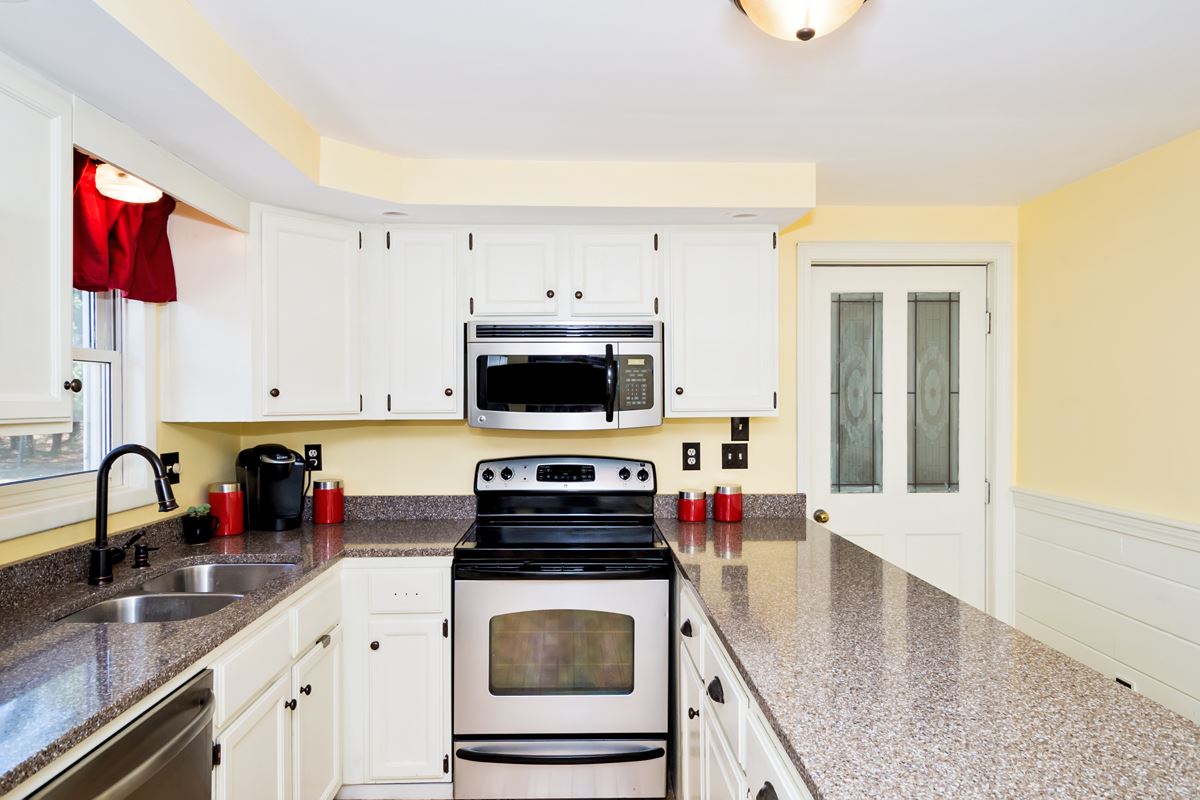 149 A Flagg Road Rochester, NH 03839 - Photo 6 of 30