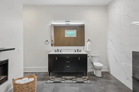 $675,000 | 1003 Thomas Avenue, Nashville, TN 37216