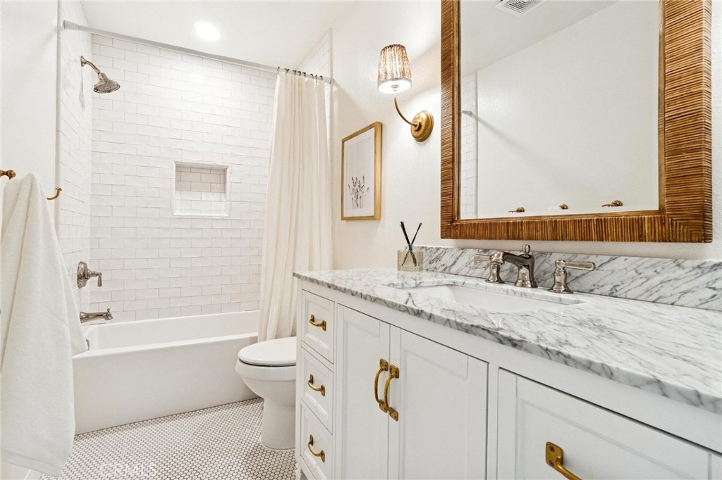 25123 Barnhill Road Saugus, CA 91350 - Photo 43 of 55