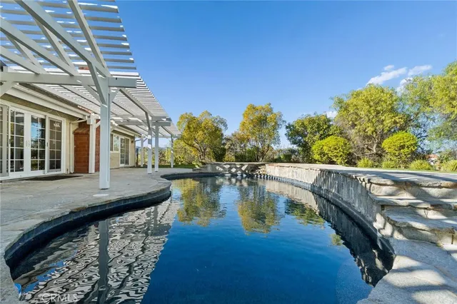 $1,450,000 | 25123 Barnhill Road, Saugus, CA 91350