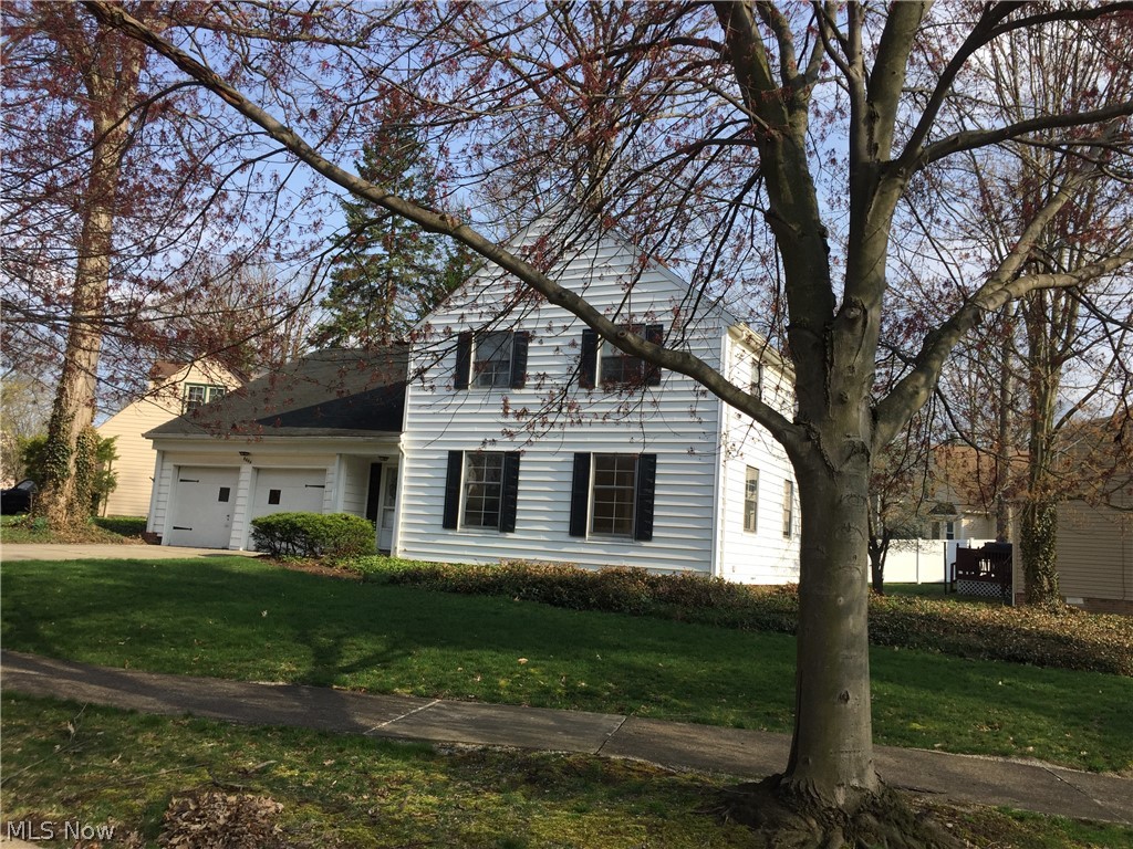3606 Langton Road Cleveland, OH 44121 - Photo 1 of 13