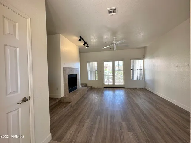 $2,000 | 8787 East Mountain View Road, Unit 1103, Scottsdale, AZ 85258