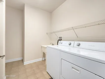$349,000 | 23825 Dayfield Drive, Plainfield, IL 60586