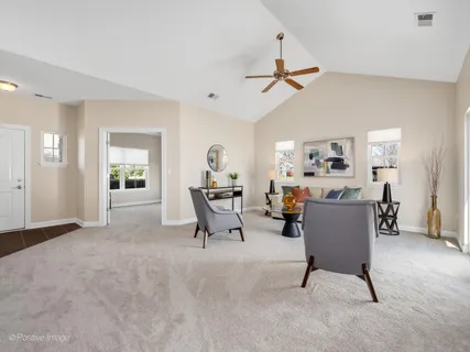 $349,000 | 23825 Dayfield Drive, Plainfield, IL 60586