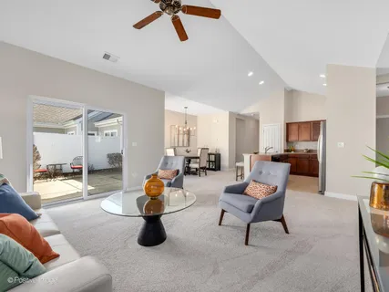 $349,000 | 23825 Dayfield Drive, Plainfield, IL 60586