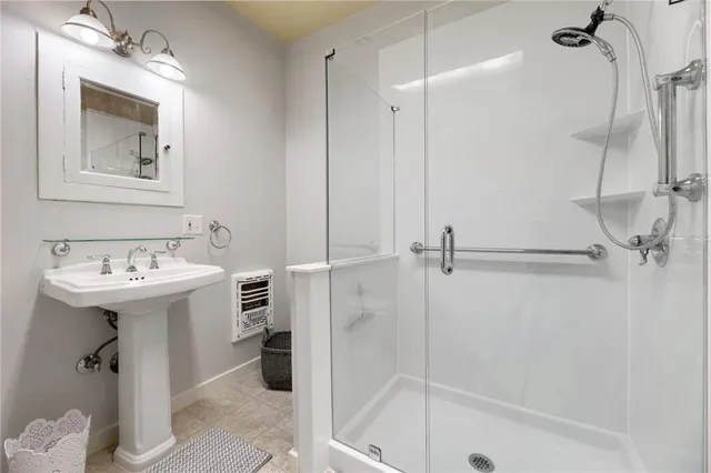 $3,200 | 1604 South Main Street, Georgetown, TX 78626