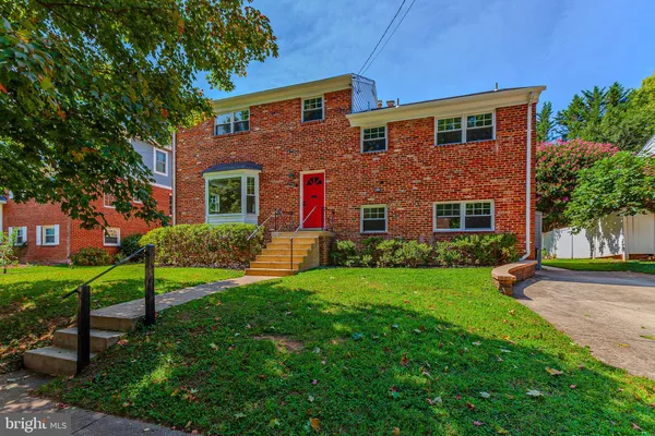 $5,500 | 9902 Belhaven Road, Bethesda, MD 20817