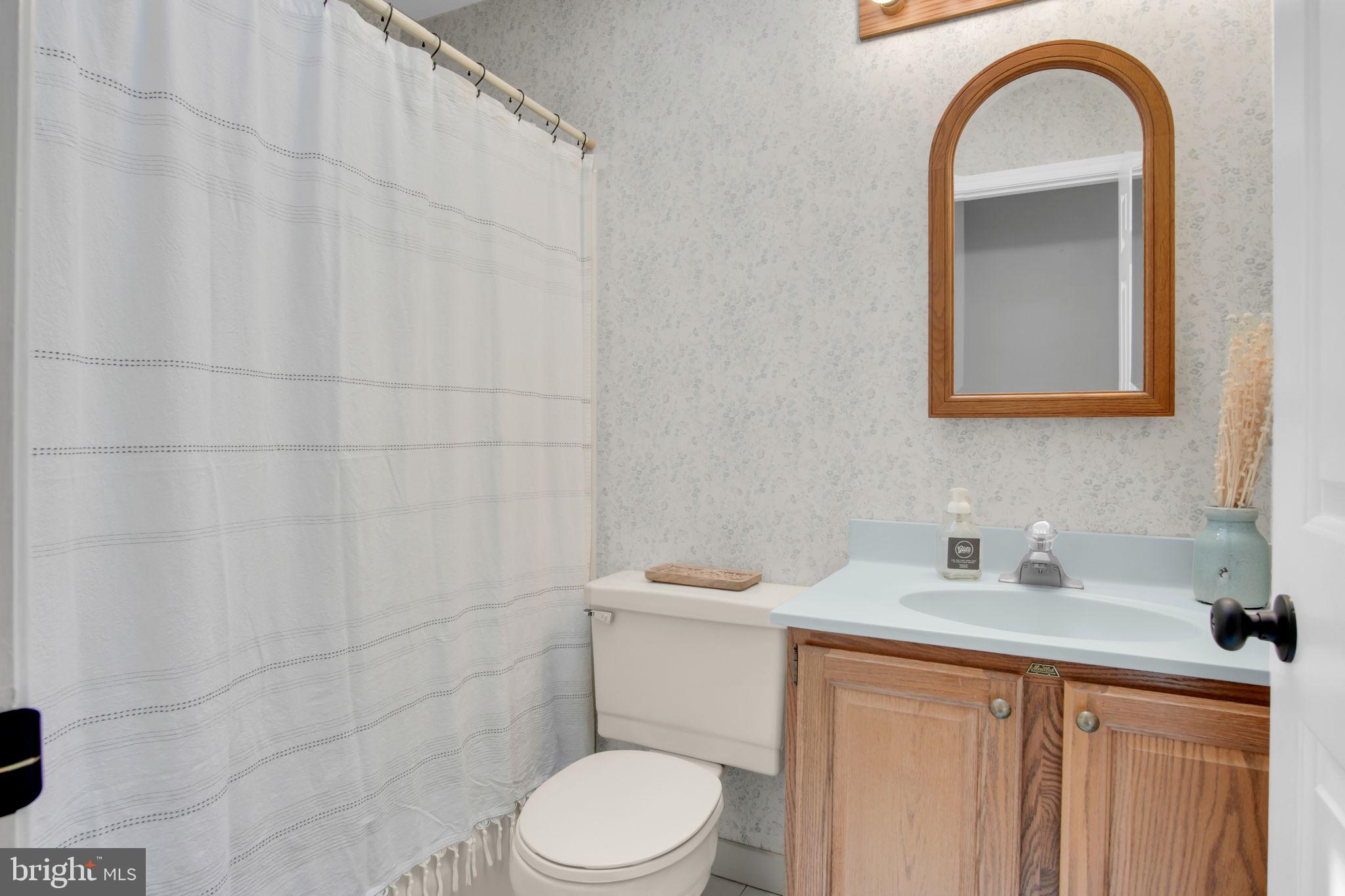 580 Spring Lane Boiling Springs, PA 17007 - Photo 25 of 37