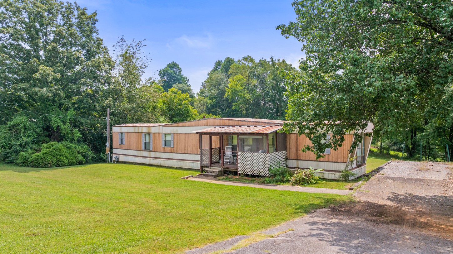 39 Hilltop Road Fayetteville, TN 37334 - Photo 3 of 31 Gallery Image 3