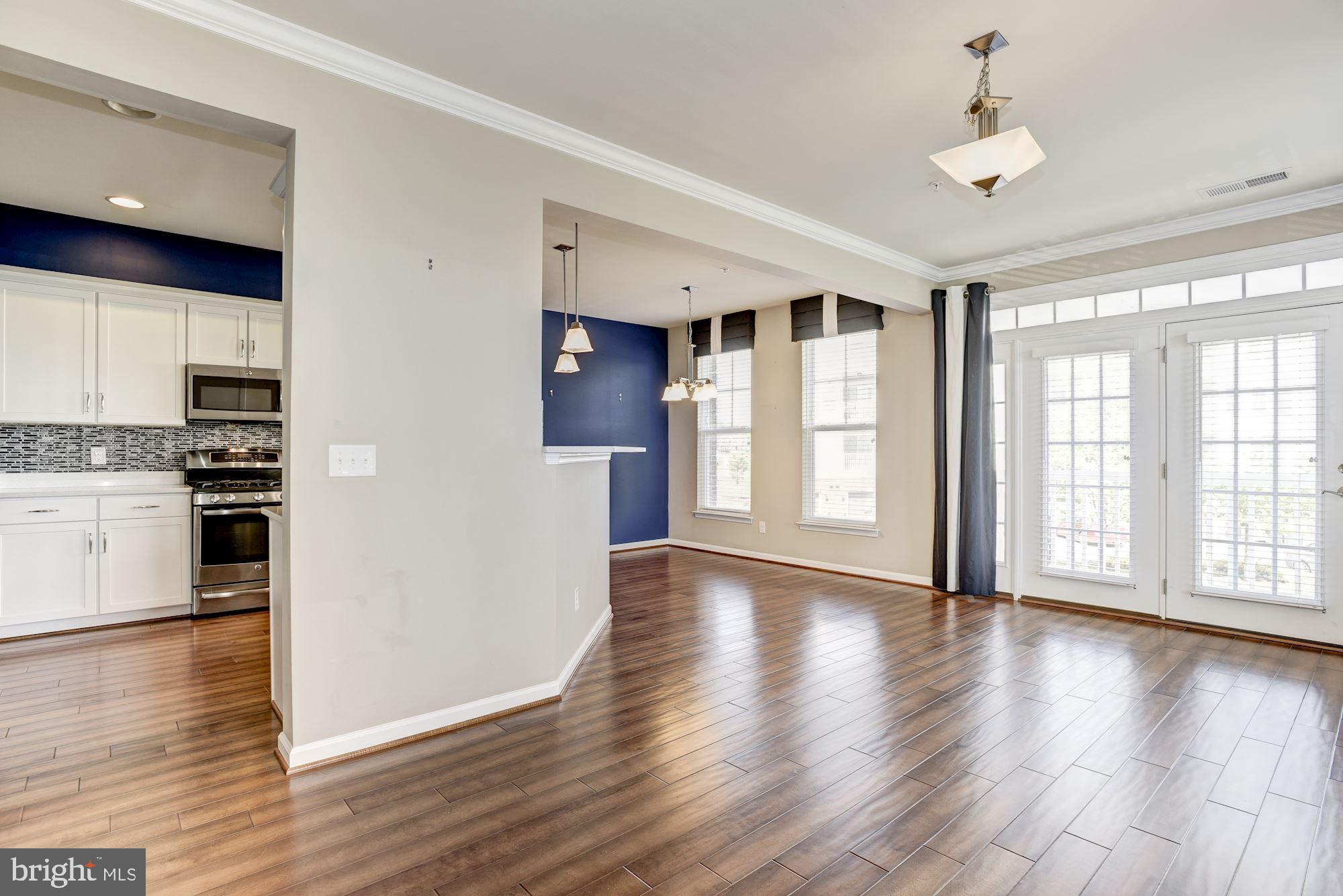 25253 Laureldale Terrace Chantilly, VA 20152 - Photo 14 of 39