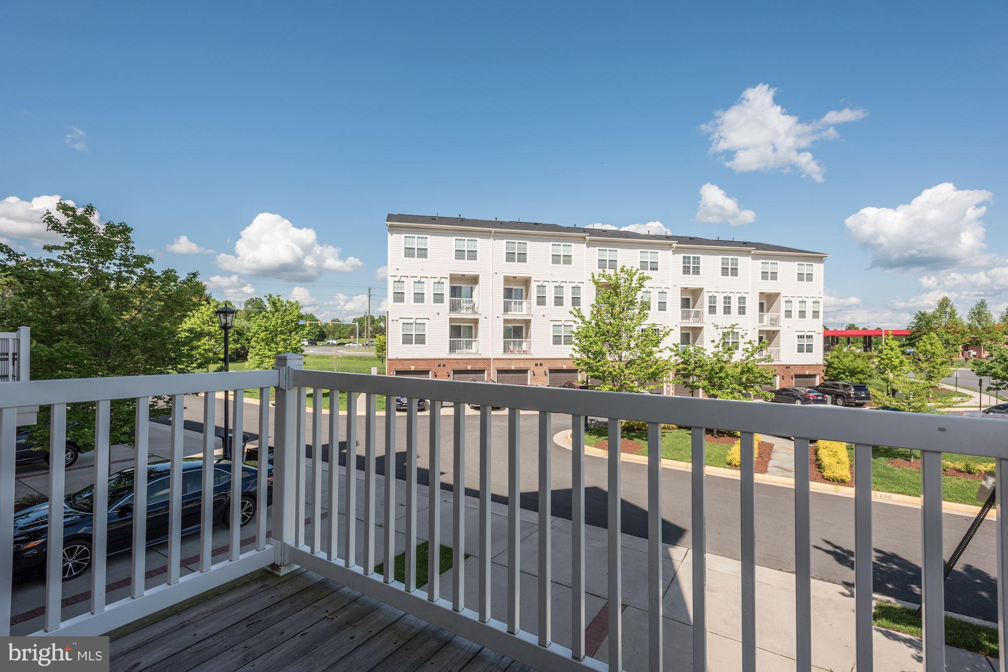 25253 Laureldale Terrace Chantilly, VA 20152 - Photo 22 of 39