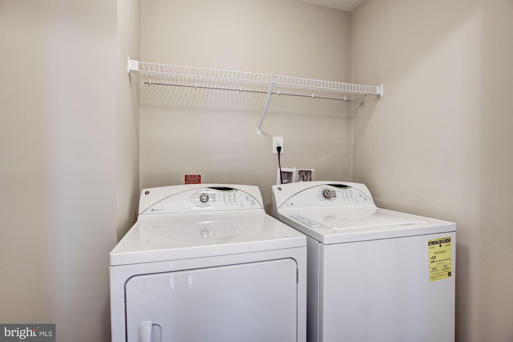 25253 Laureldale Terrace Chantilly, VA 20152 - Photo 37 of 39