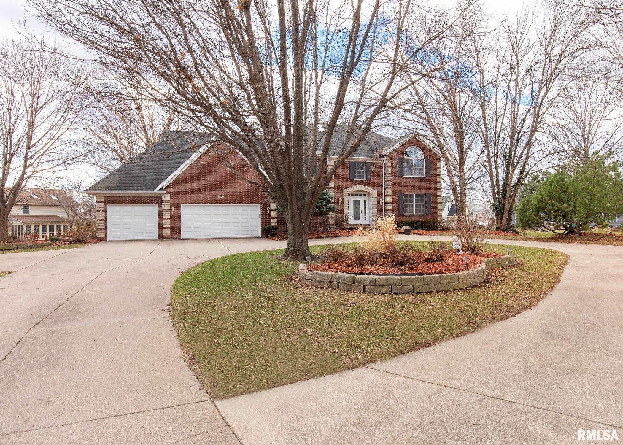 5908 Utica Ridge Road Davenport, IA 52807 - Photo 3 of 35 Gallery Image 3