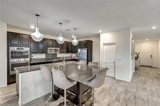 $1,049,000 | 5344 Starling Drive, Jurupa Valley, CA 91752