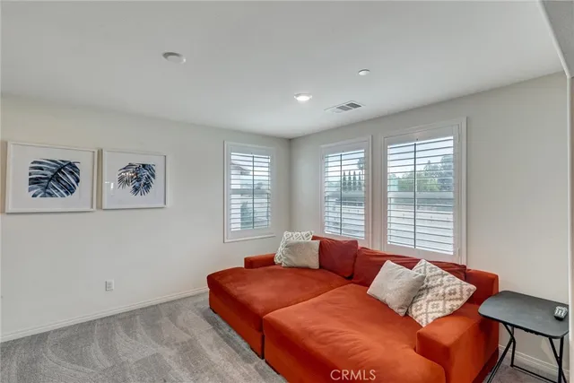 $1,049,000 | 5344 Starling Drive, Jurupa Valley, CA 91752