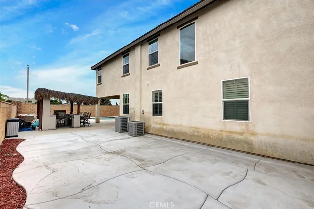 $1,049,000 | 5344 Starling Drive, Jurupa Valley, CA 91752
