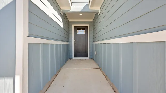 $267,720 | 132 Celosia Loop, Kyle, TX 78640