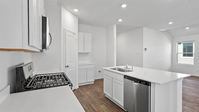 $267,720 | 132 Celosia Loop, Kyle, TX 78640