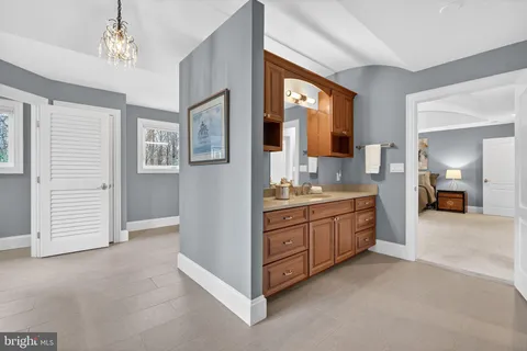 $1,695,000 | 3527 Valeview Drive, Oakton, VA 22124