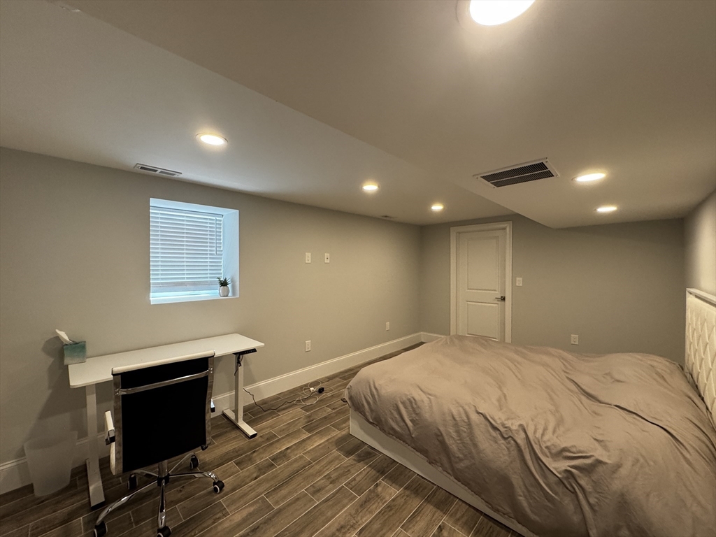 33 Hamilton Street, Unit 1 Medford, MA 02155 - Photo 13 of 16