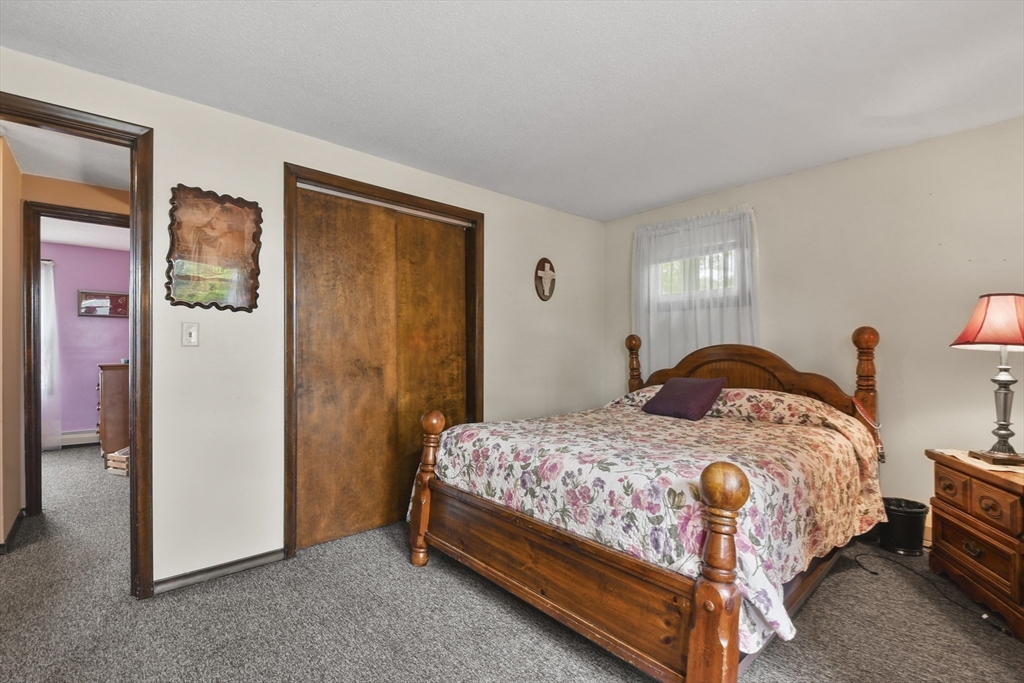 288 Norman Street Fall River, MA 02721 - Photo 13 of 33