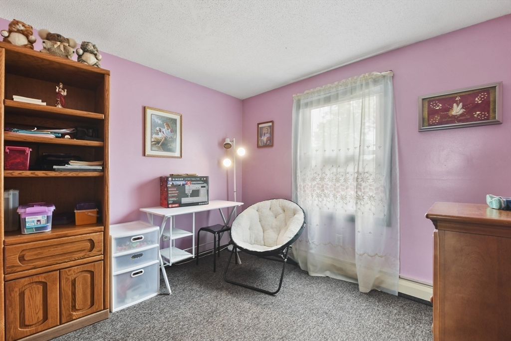 288 Norman Street Fall River, MA 02721 - Photo 15 of 33